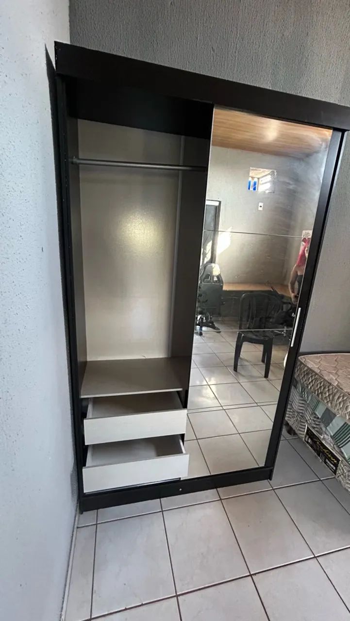 GUARDA ROUPA DE SOLTEIRO COM ESPELHO PORTA DE CORRER - Foto 2