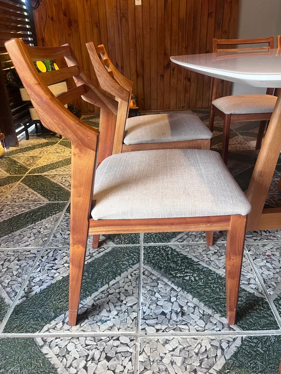 Conjunto Mesa de jantar e 6 cadeiras  - Foto 4