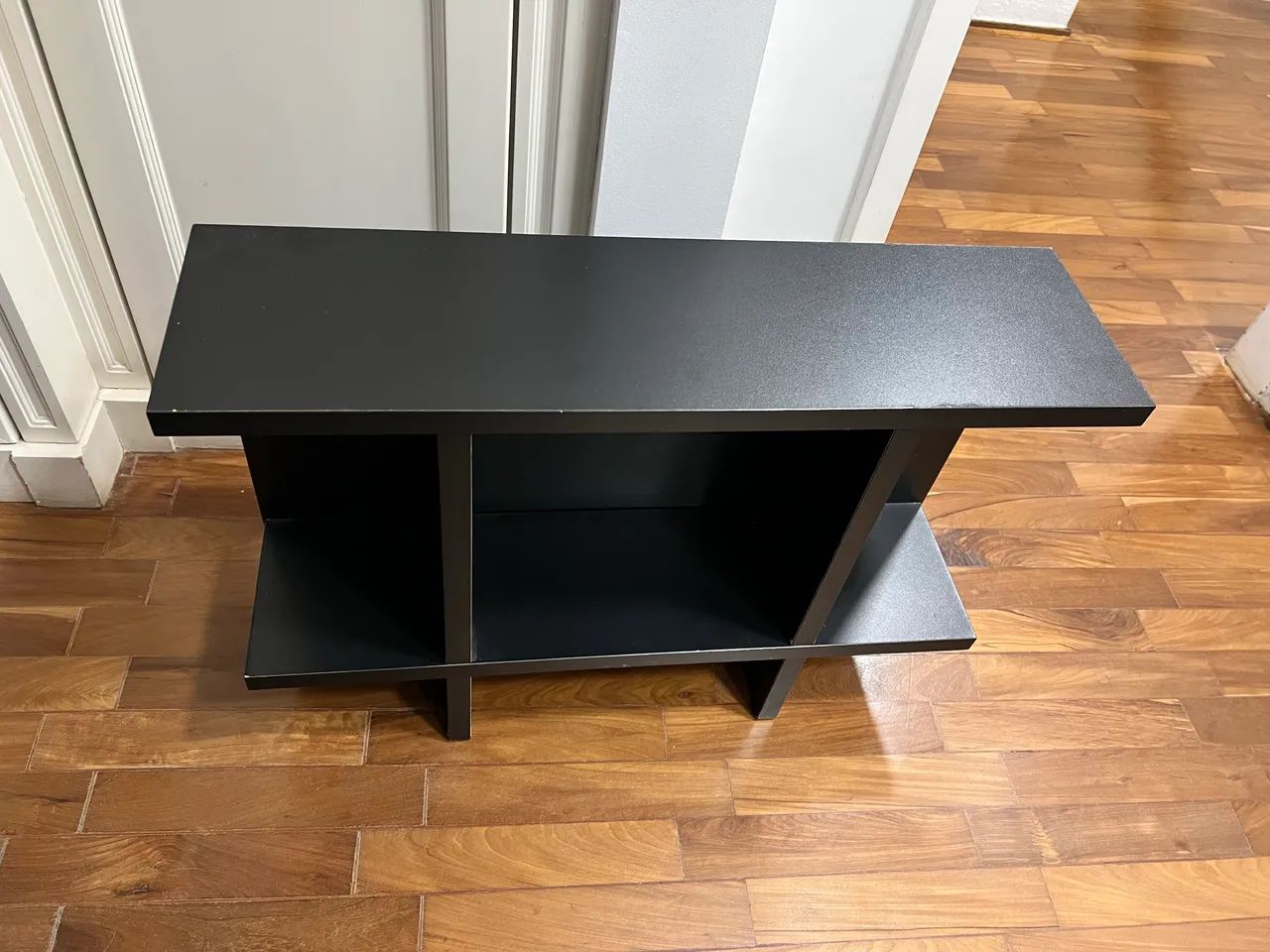 Mesinha lateral sofá aparador tok stok