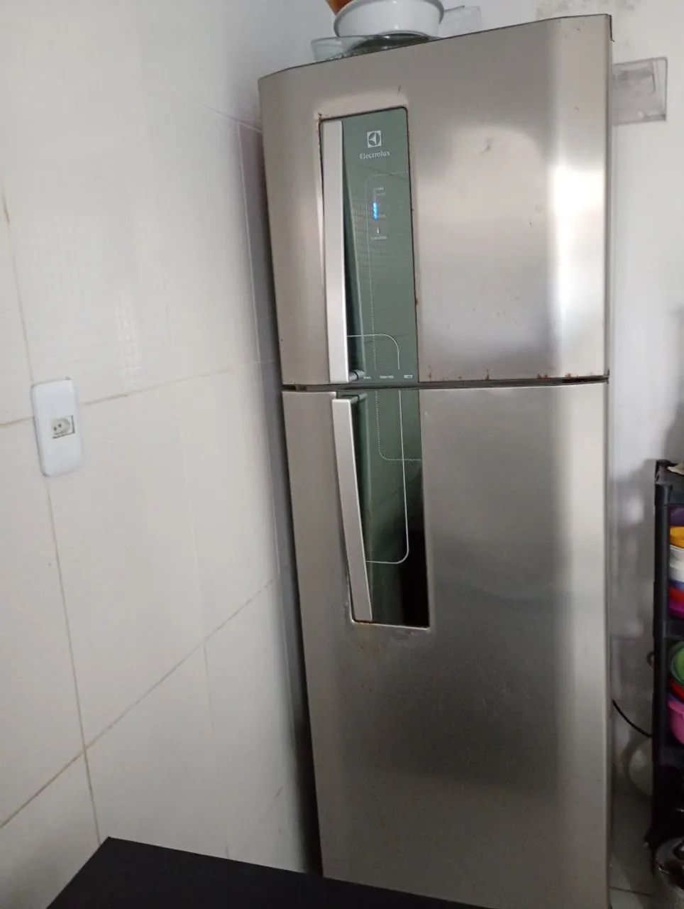 Geladeira Eletrolux DF42 - gelando perfeitamente