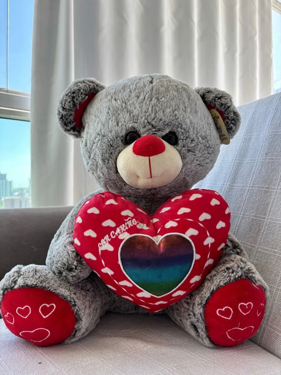 Urso de Pelúcia com Coração 