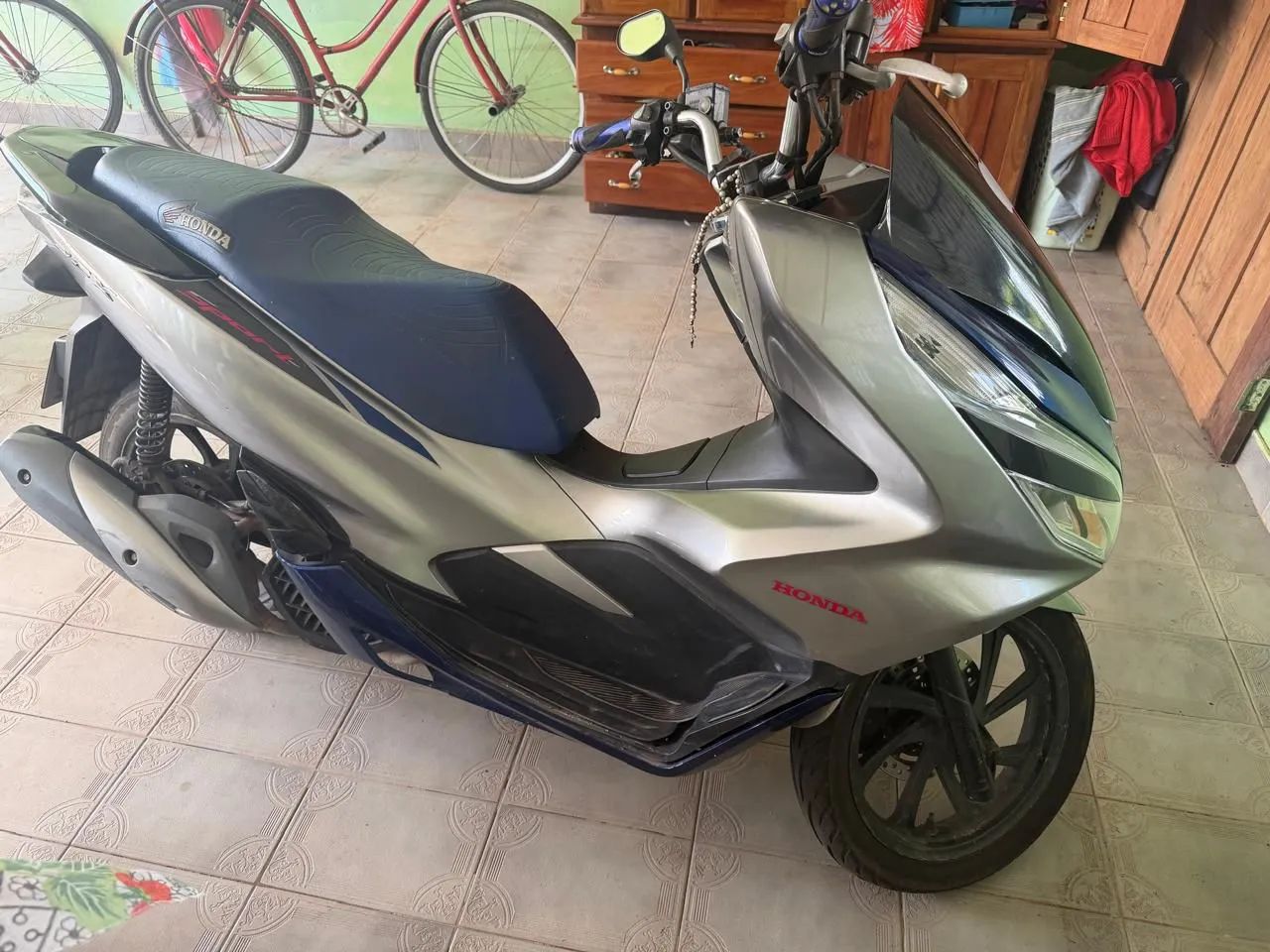 Vendo PCX ano 2019 - Foto 2