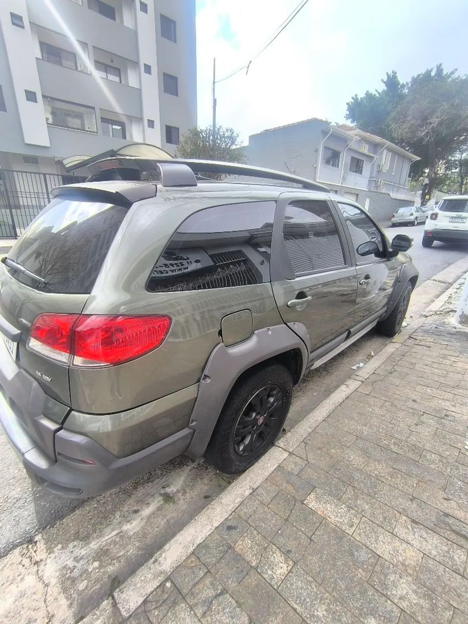 Fiat Palio Week.adv.lock.dualogic 1.8 Flex 2012 - Foto 2