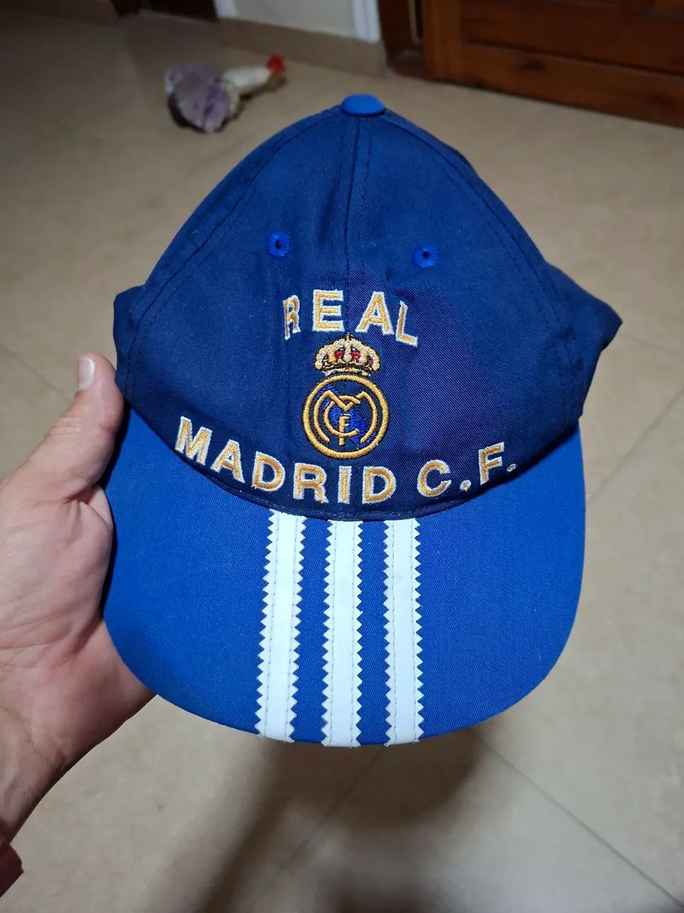 Boné real madrid adidas antigo