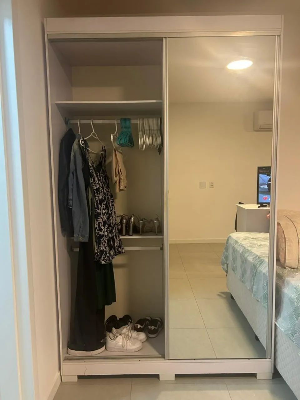 Guarda-roupa - Foto 2