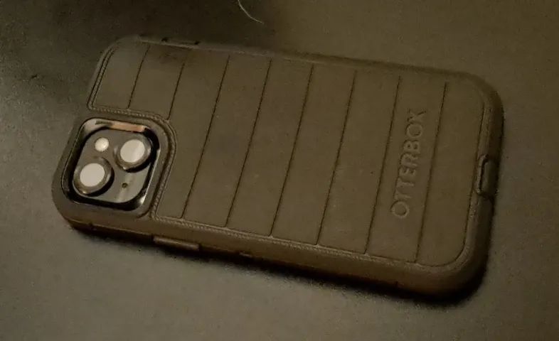 Vendo Iphone 15 Plus [ já com capa protetora importada ]  praticamente novo  - Foto 4