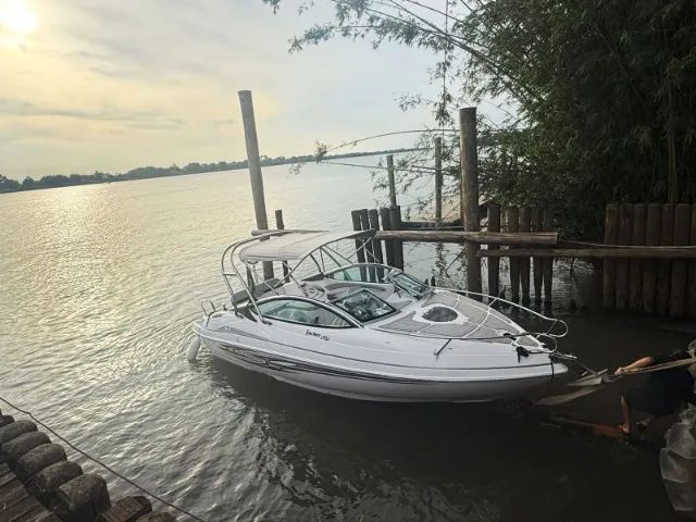 Lancha Focker 215i - Ano 2010 - Mercruiser 220Hp - Foto 6