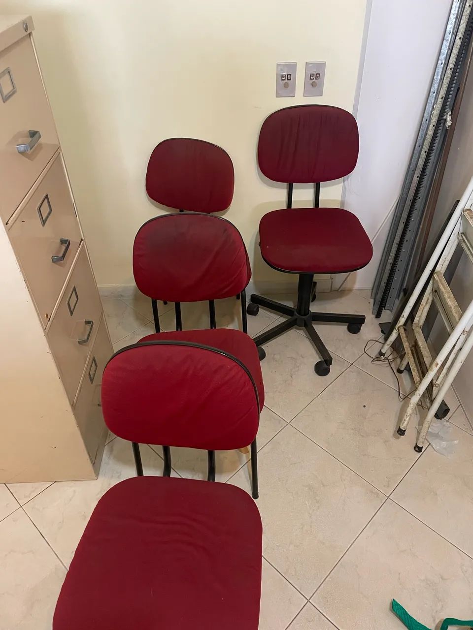 Cadeiras de Escritório Lote Com 4