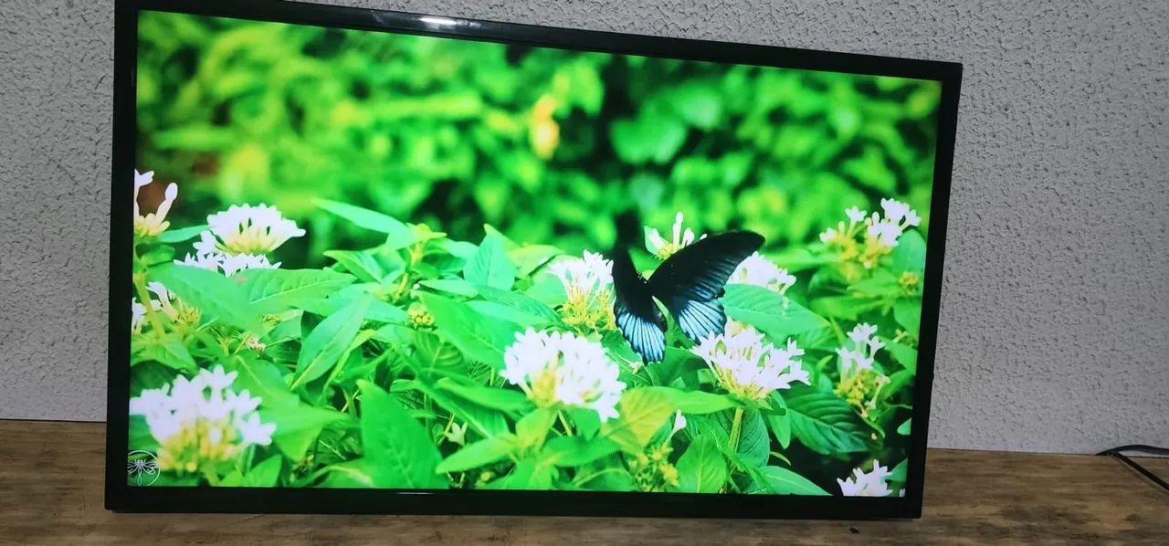 TV 32 polegadas normal ótima pra a HDMI e games  - Foto 3