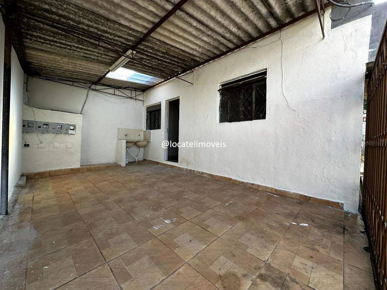Casa com 01 (um) quarto, no bairro Milionários - Foto 2