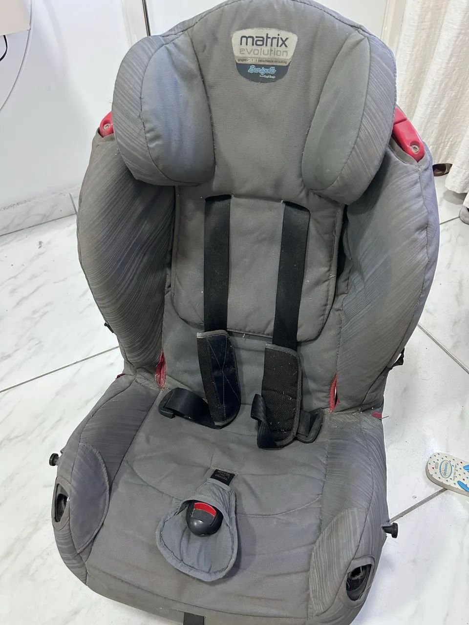 Cadeirinha de bebê para carro 
