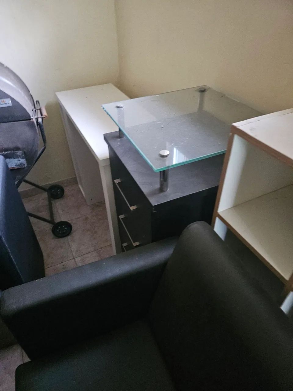 Tudo por R$1.800 Venda de utensílios de salão de beleza  - Foto 4