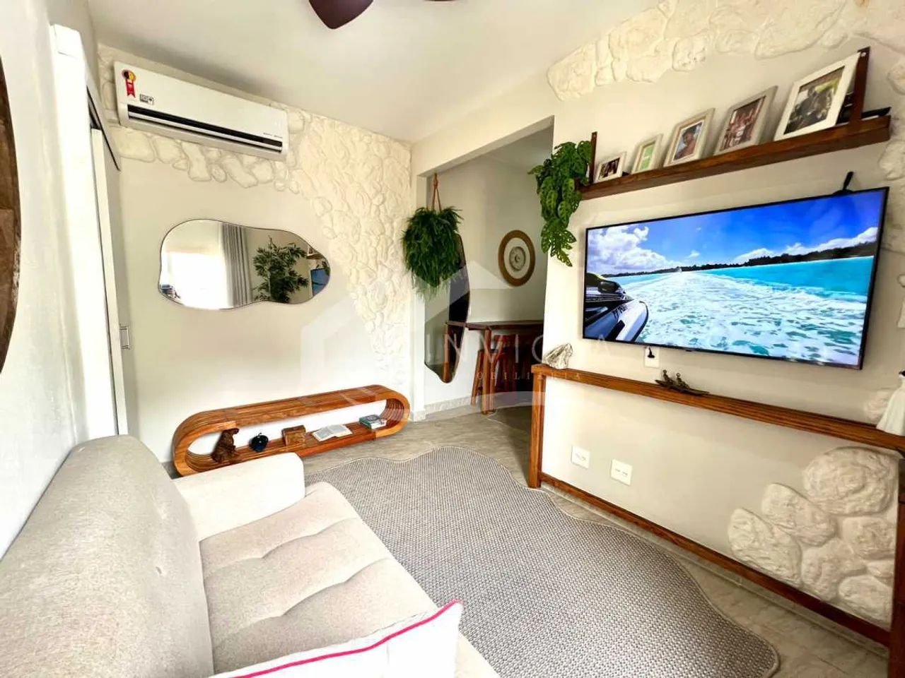 Sala/quarto REFORMADO