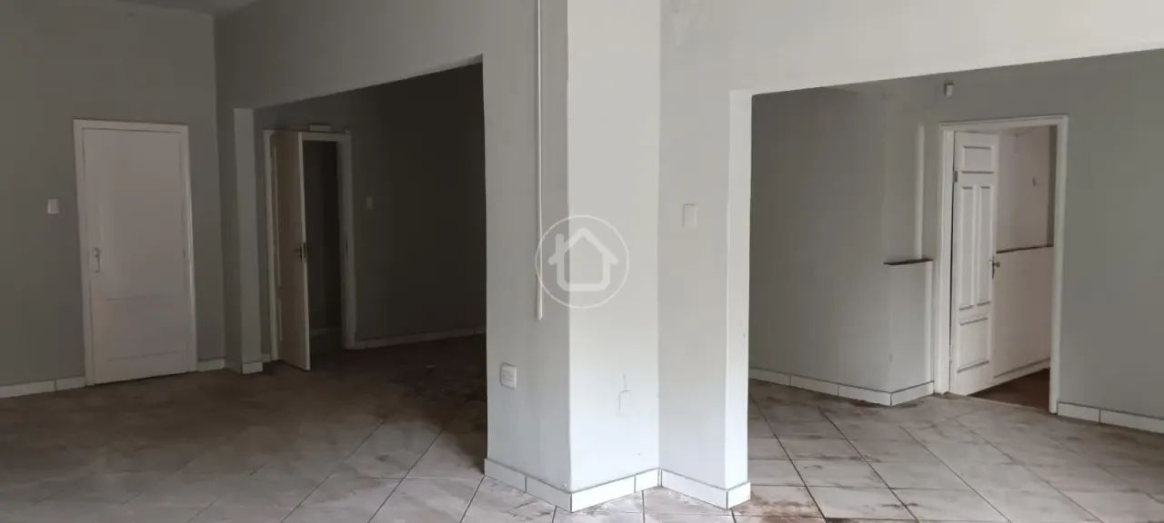 IMÓVEL COMERCIAL AMPLO E BEM LOCALIZADO - Foto 2