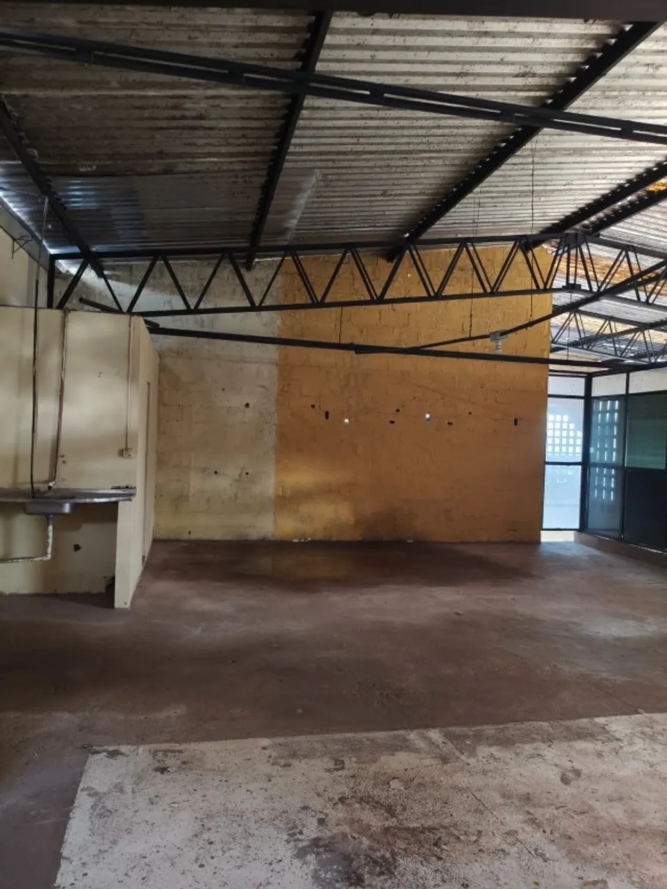 ALUGO GALPAO COBERTO DE 360 METROS - Foto 6