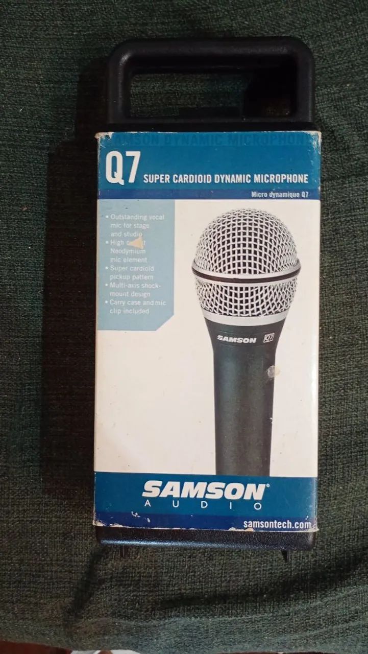 Microfone Samson Super Cardioide Q7 com Case
