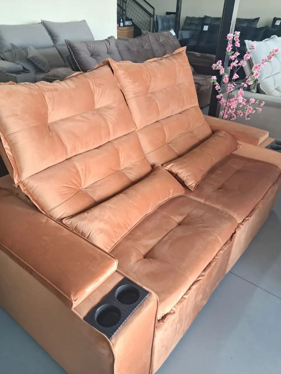 Sofás retráteis e reclináveis, alto padrão  - Foto 4