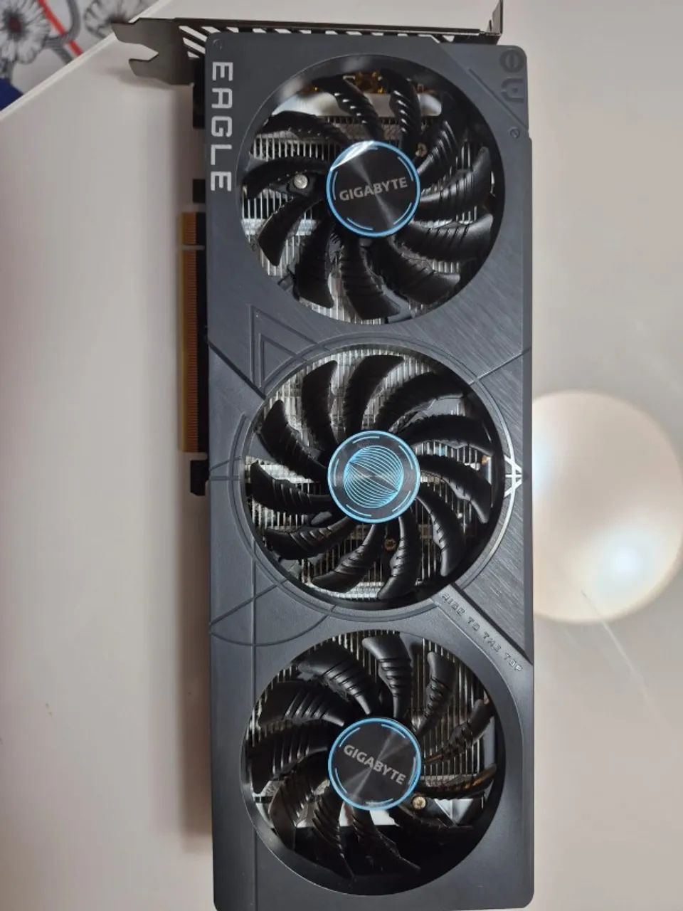 Placa de Video RTX 4060 8GB Gigabyte Eagle OC - Foto 2