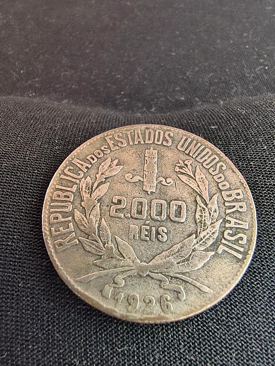 Moeda brasileira de 2000 Reis ano 1926 - Foto 4