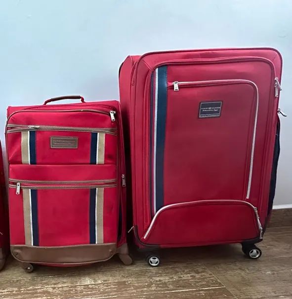 Kit malas Tommy Hilfiger 2 tamanhos  M e G !