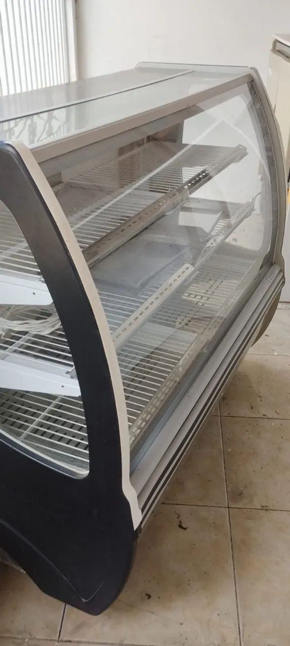 Vendo 2 Vitrines Expositoras - Quente e Refrigerada - Foto 4