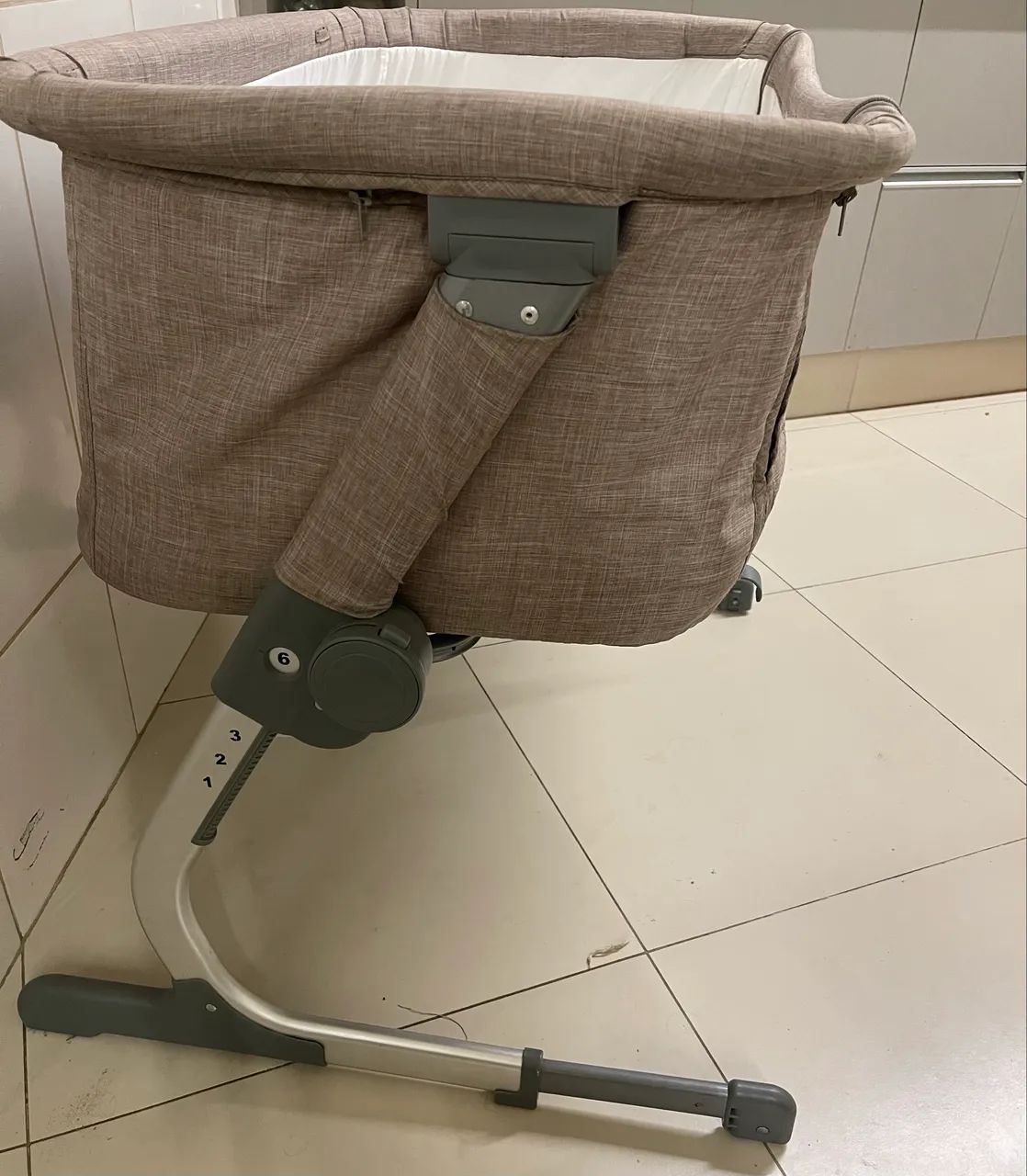 Berço Moisés portátil Safety - Foto 4