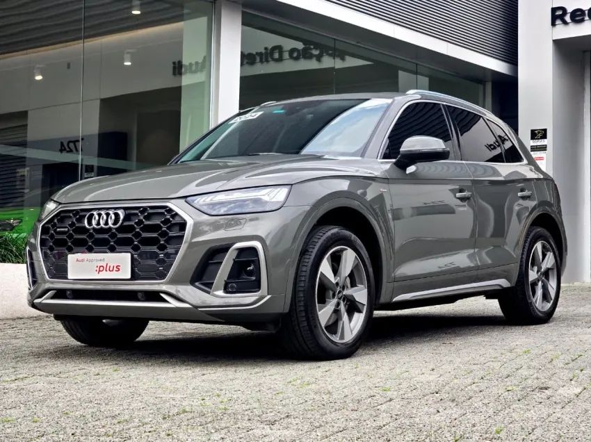 Audi Q5 S-line 2.0 TFSI Quattro S-tronic 2024