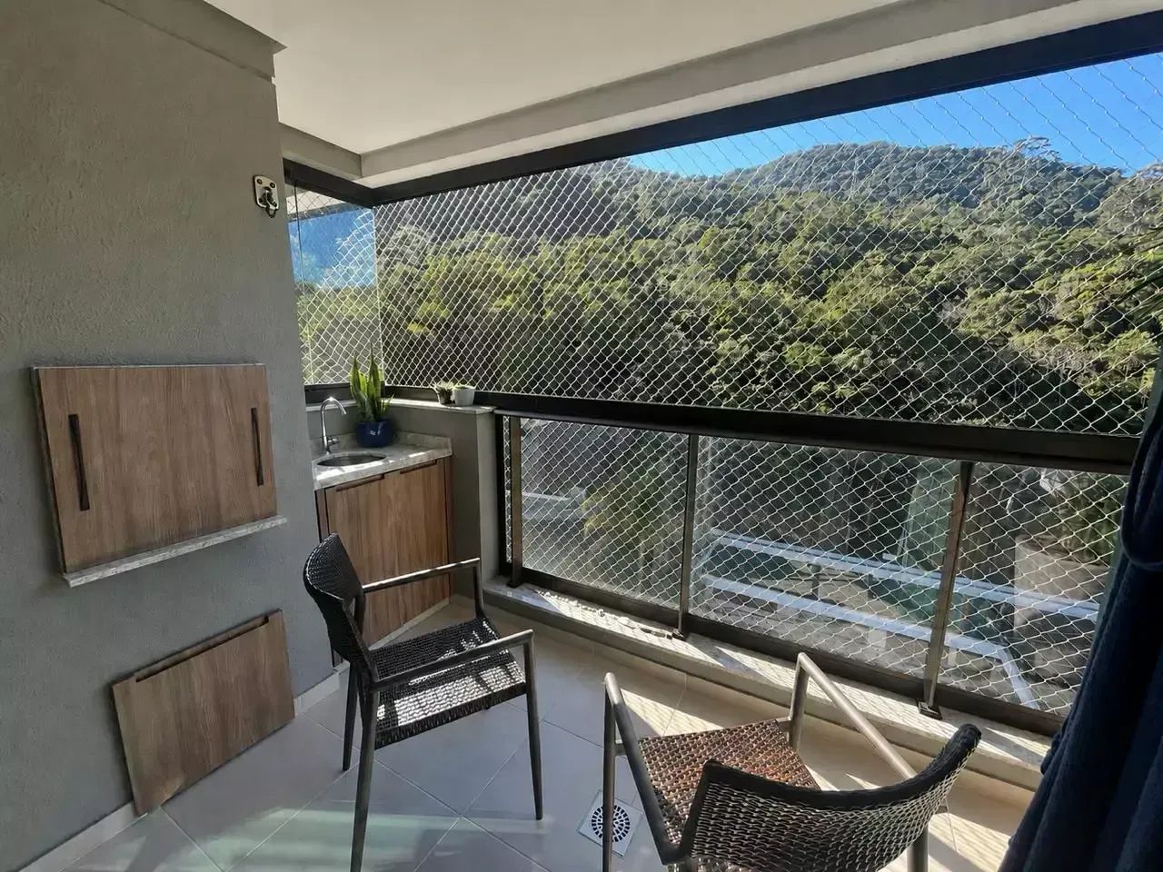 Imóvel à Venda, 3 dormitórios, 2 vagas, Club Residence