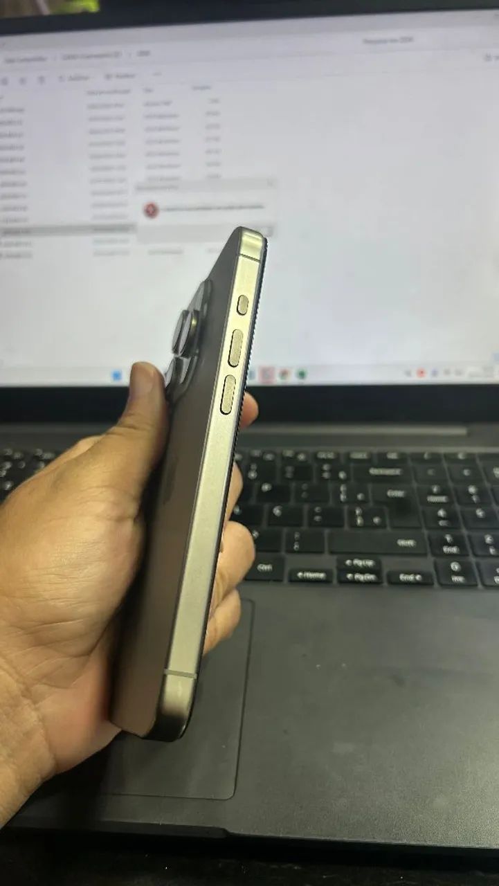 Iphone 15 pro 128g - Foto 2