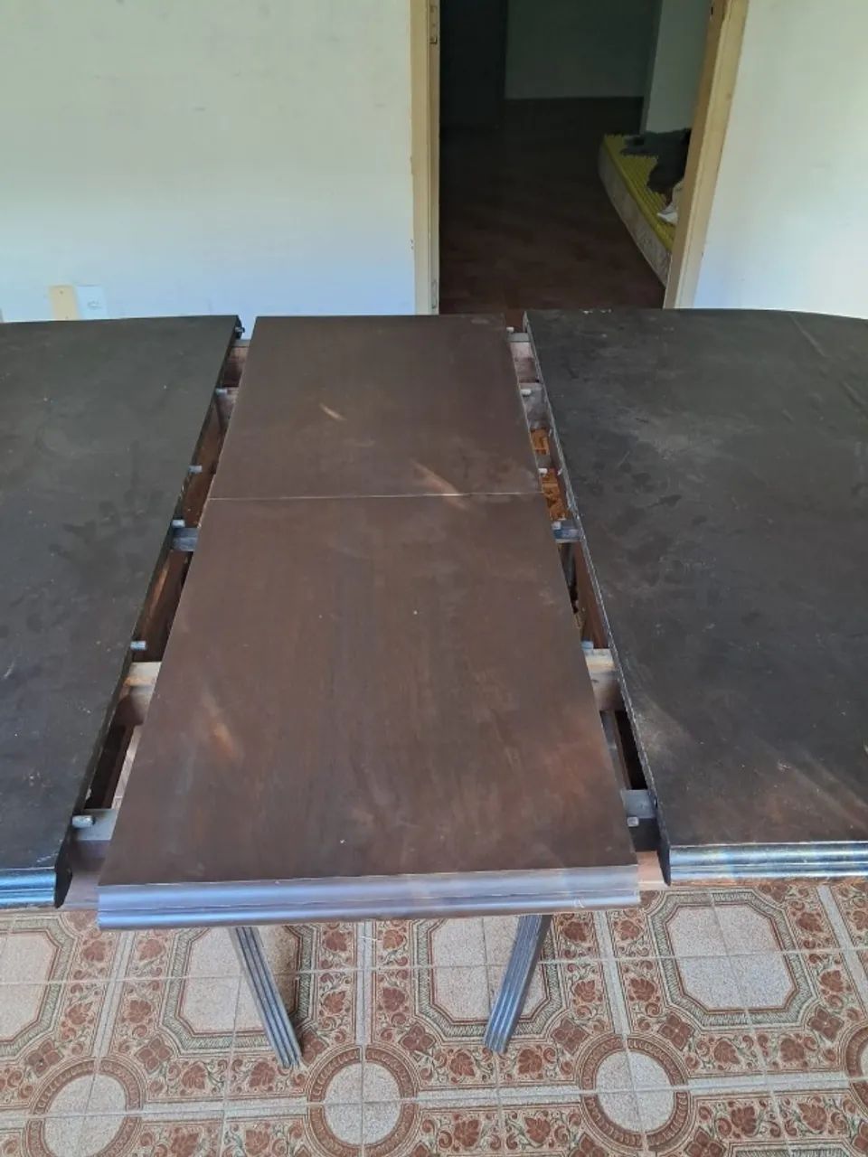 Mesa de jantar extensível em imbuia maciça - Foto 3