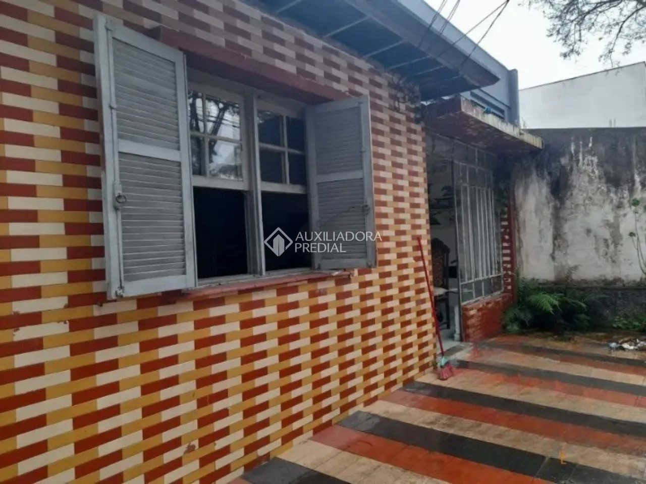 Terreno à venda no Centro, com 274 m², sem dormitórios disponíveis. - Foto 4