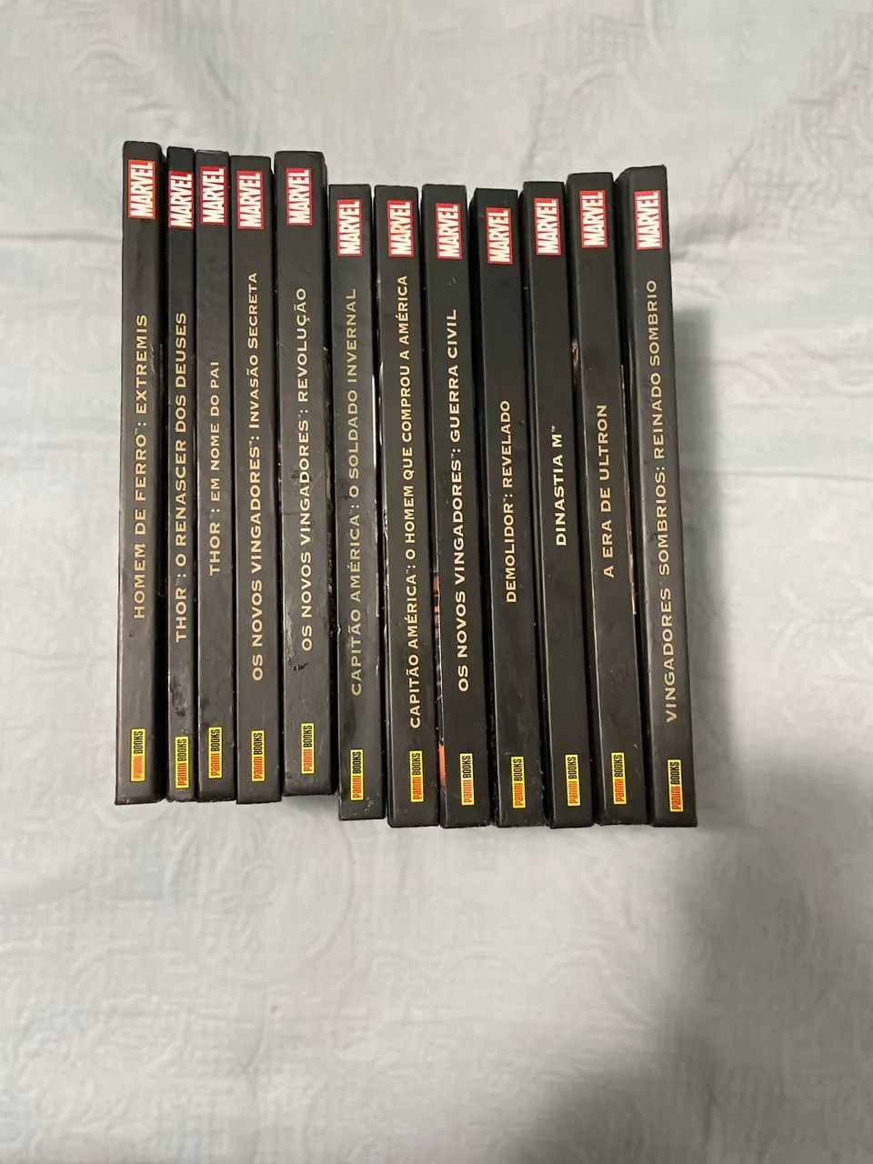 Vendo coleção Marvel Deluxe panini - Foto 2