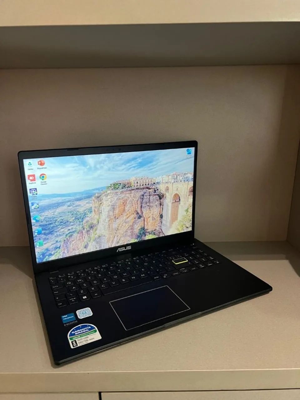 Notebook Asus - Celeron n4500  - 4Gb Ram DDR4  - 128Gb de SSD NVM - Foto 3