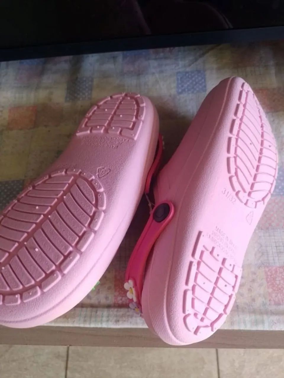 Sandalia Infantil estilo Crocs - Foto 3