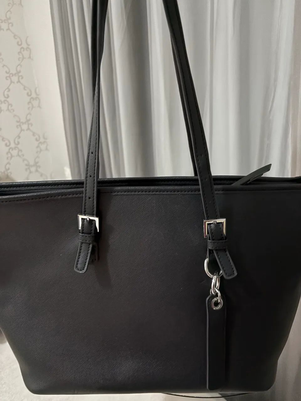 Bolsa Santa Lola!!! Linda e versátil. - Foto 4