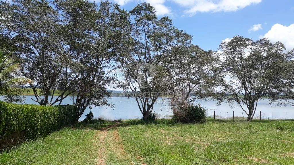 Terreno - Condomínio Águas da Canastra