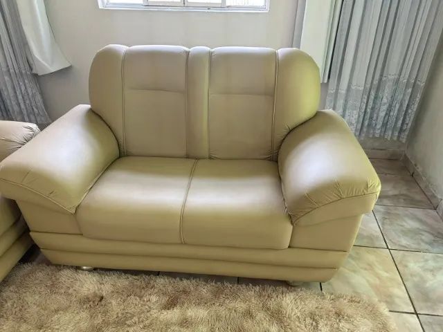 Vendo lindo conjunto de sofás de sala, 2 e 3 lugares - Foto 3