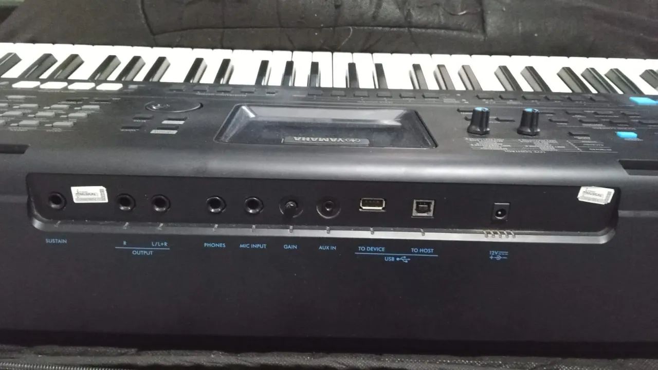 Teclado Yamaha