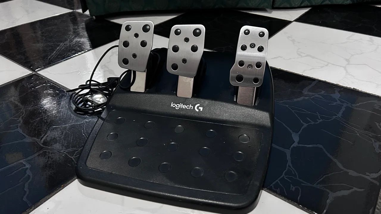 Volante G29 - Foto 2