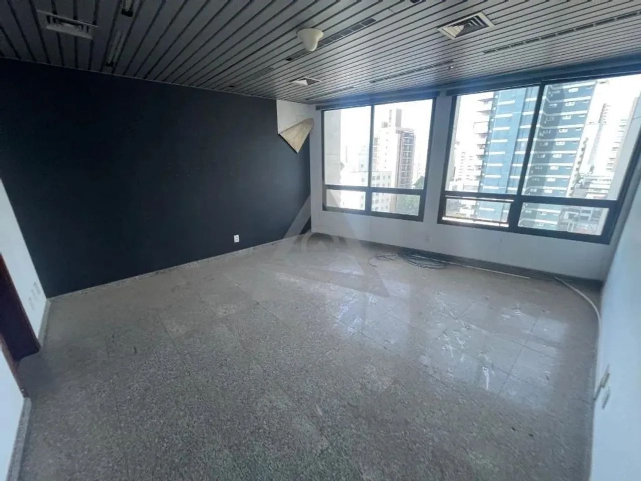 Sala para alugar em Campinas, Cambuí, com 240 m², Metropolitan Plaza - Cambuí