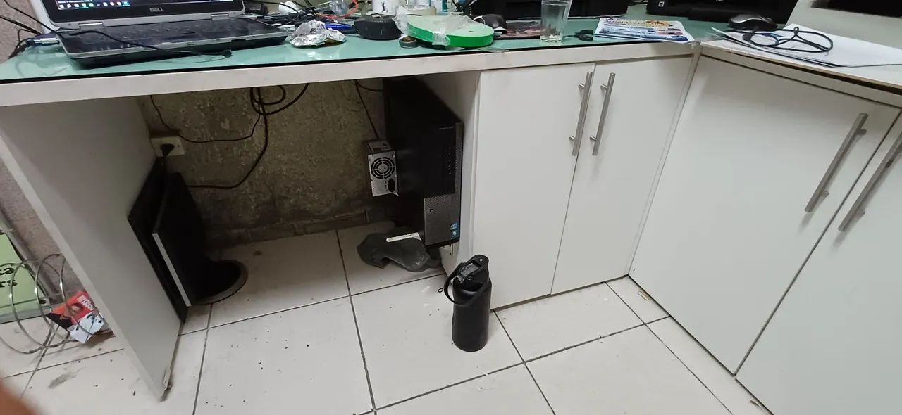 Balcões em MDF em L - Foto 3
