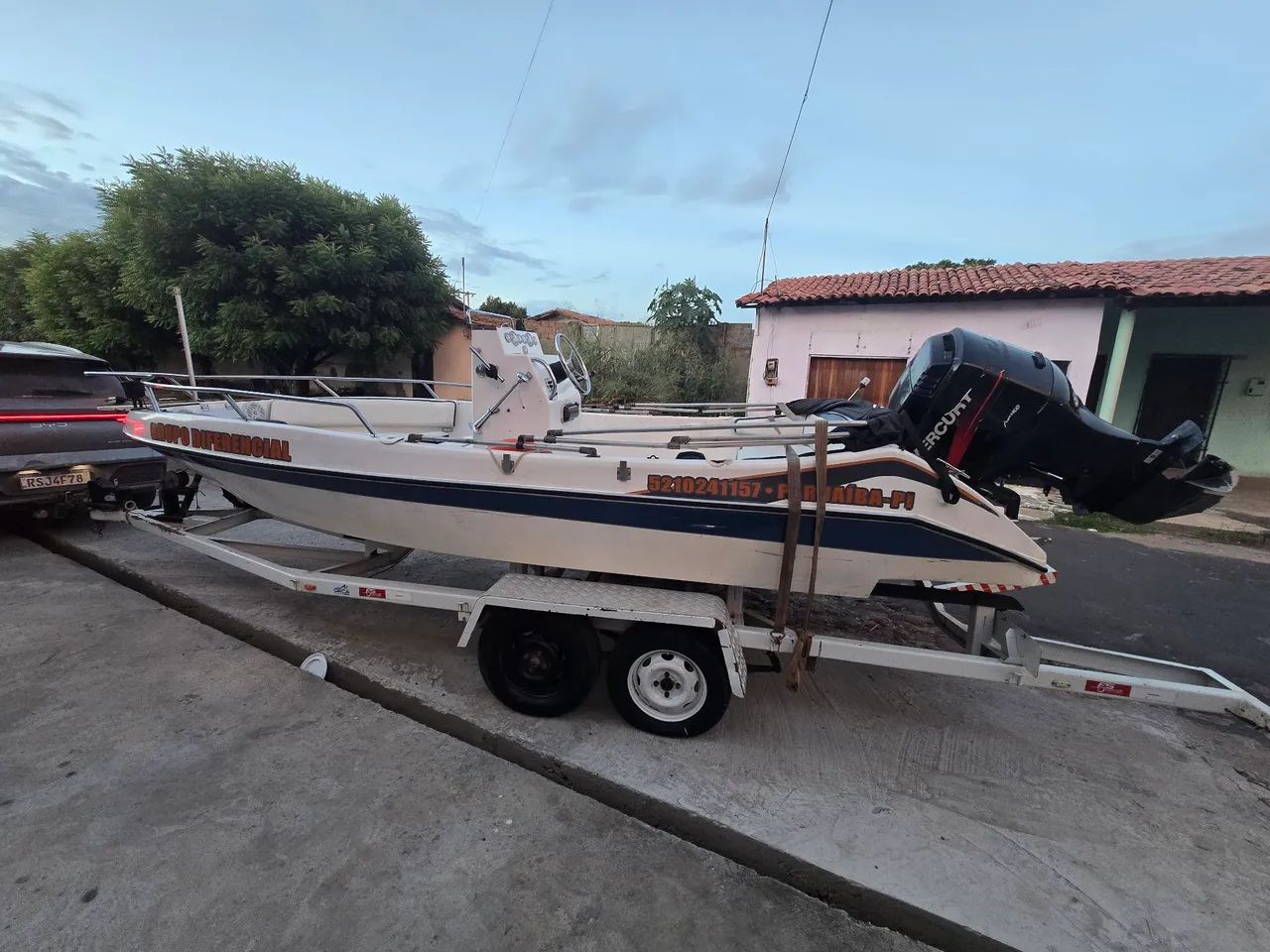 Lancha 90hp excelente pra lagoas e rios rasos. - Foto 7