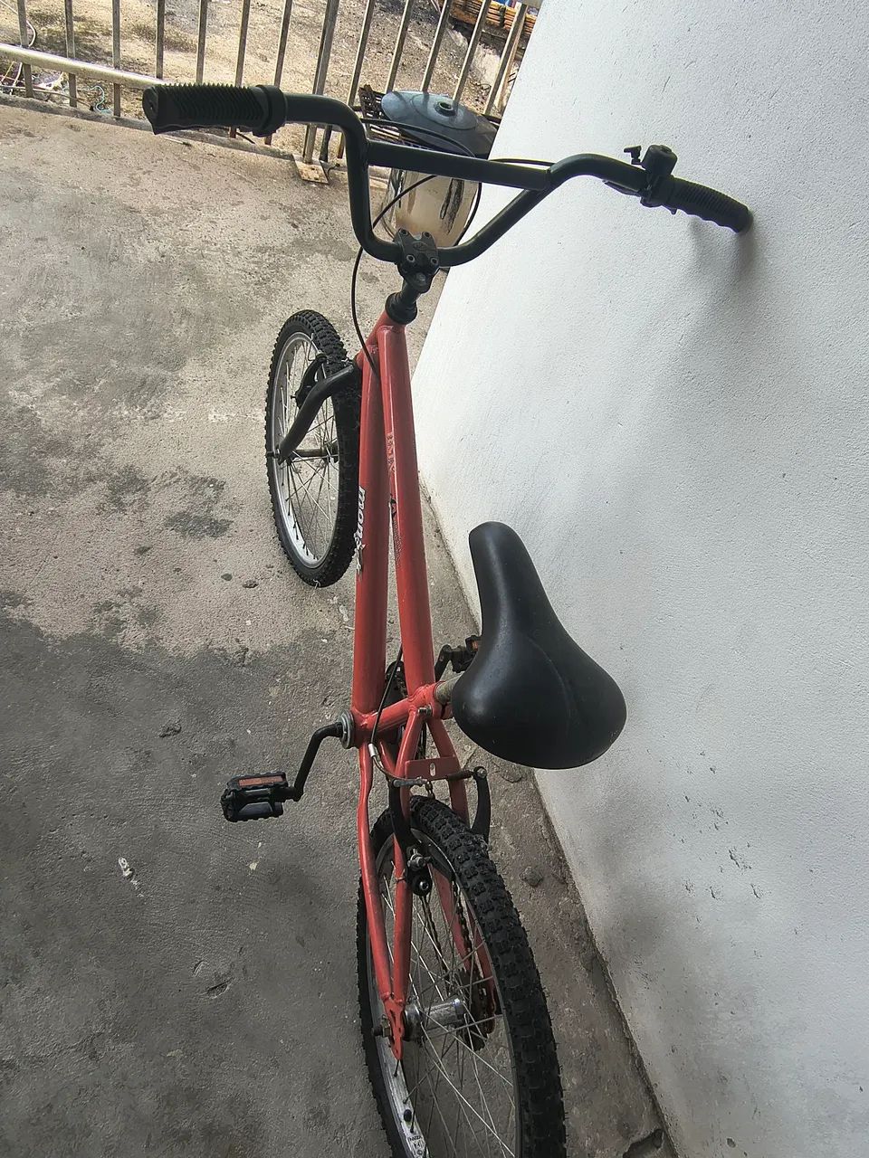  BICICLETA NOVA OTIMO ESTADO - Foto 3