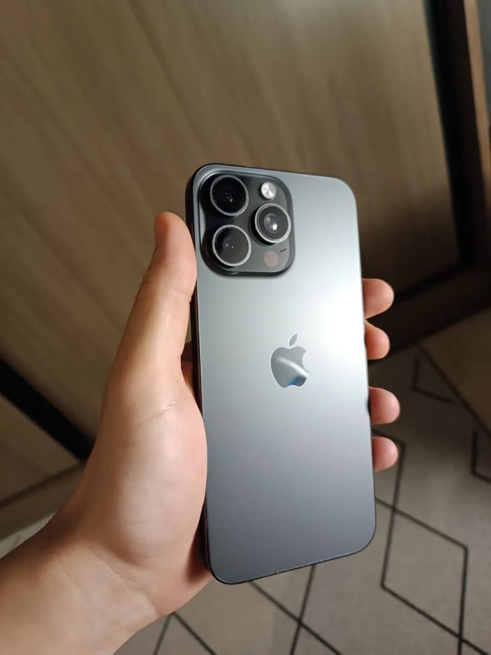 iPhone 15 Pro Max 256GB  - Foto 2