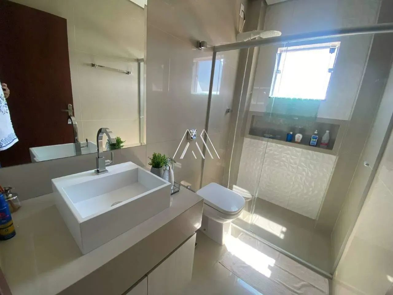 Vendo apartamento em Itaúna com excelente localização! - Foto 4