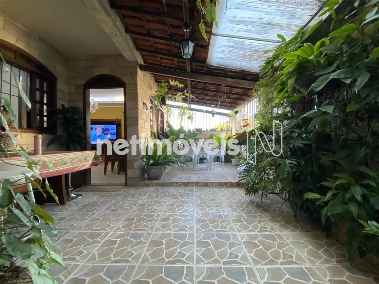 CASA À VENDA NO BAIRRO CAIÇARA