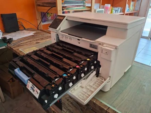 IMPRESSORA HP LASER COLOR - Foto 2