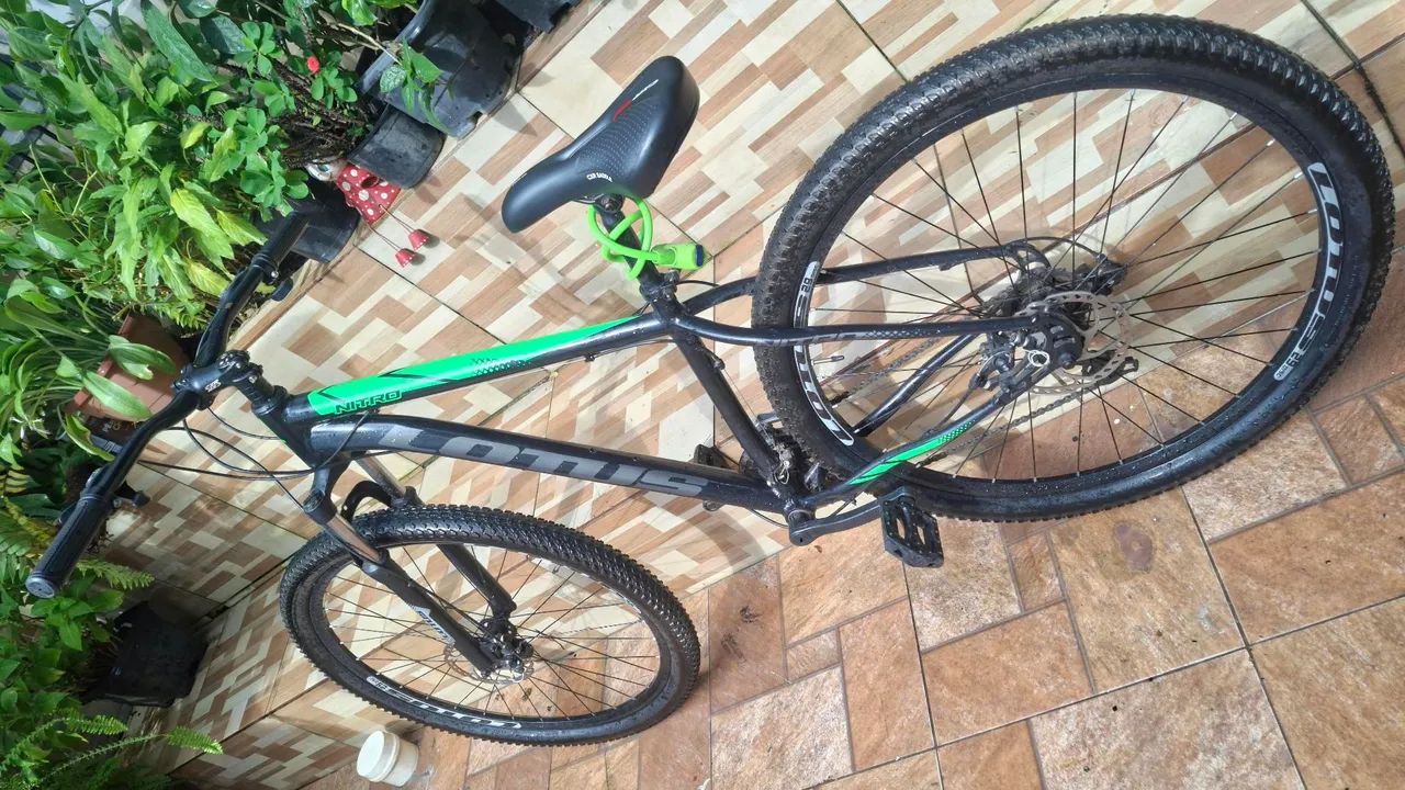 BICICLETA LOTUS MOUNTAIN - Foto 4