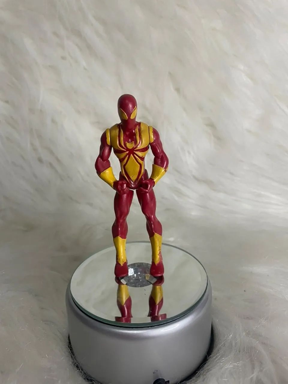Boneco Aranha de Ferro