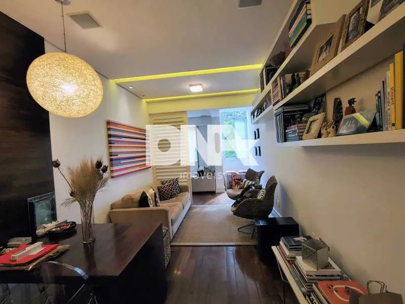 Apartamento : / Residencial / Leme